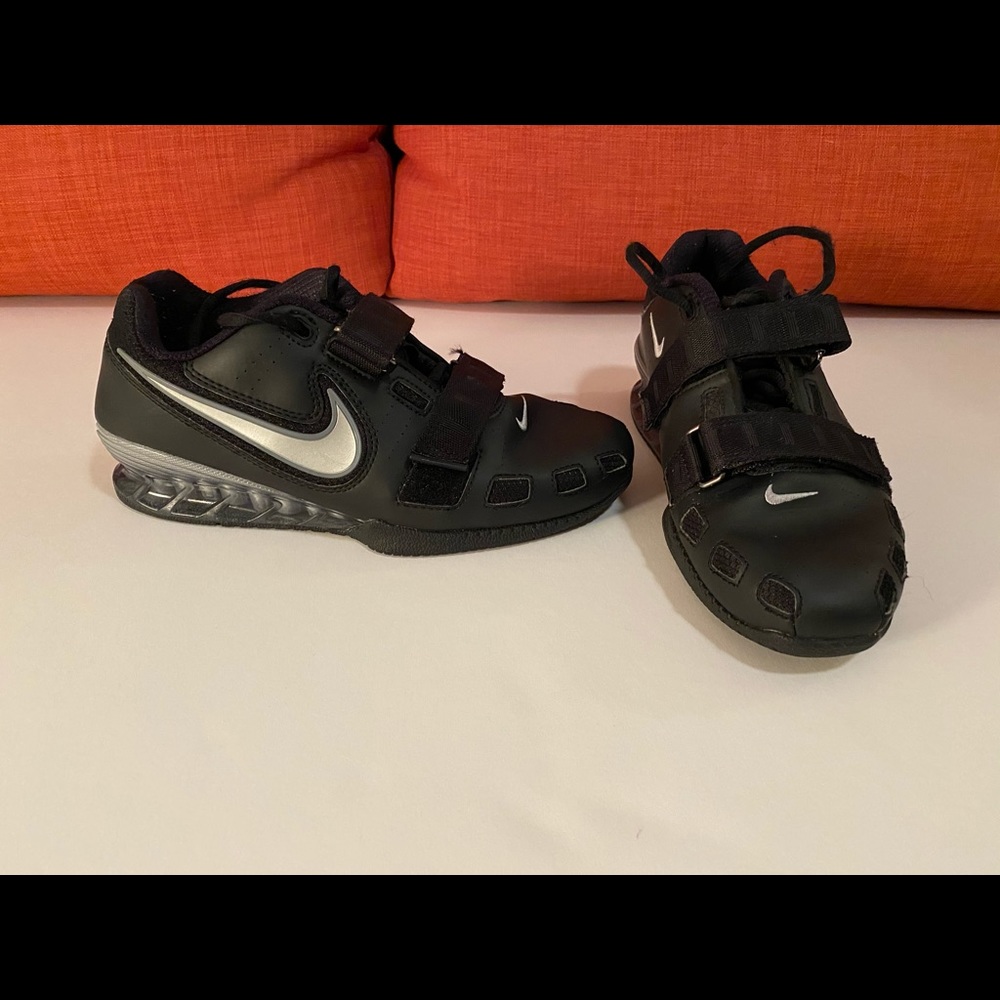Nike Romaleos 2 (black W 9.5)